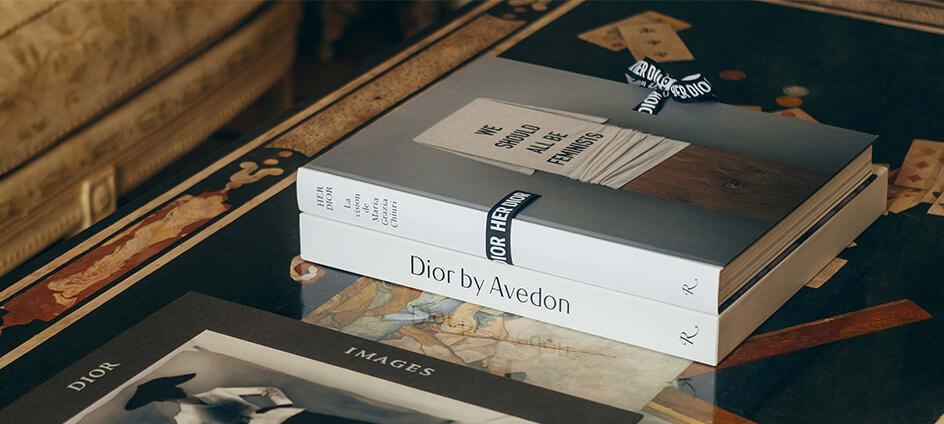 ruban tisse livre dior her dior